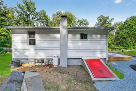 2091 Maple Avenue Cortlandt Manor NY 10567