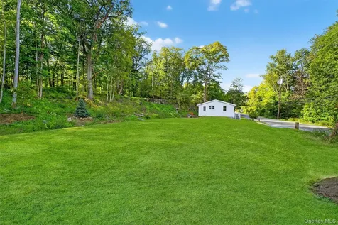 2091 Maple Avenue Cortlandt Manor NY 10567