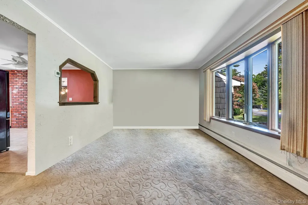 362 W Woodside Avenue Patchogue NY 11772