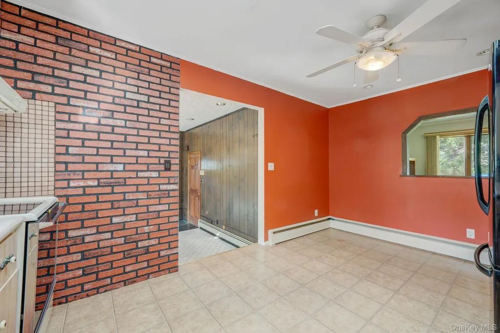 362 W Woodside Avenue Patchogue NY 11772