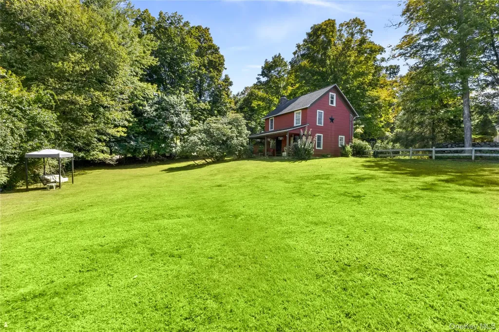 168 Gleneida Ridge Road Carmel NY 10512