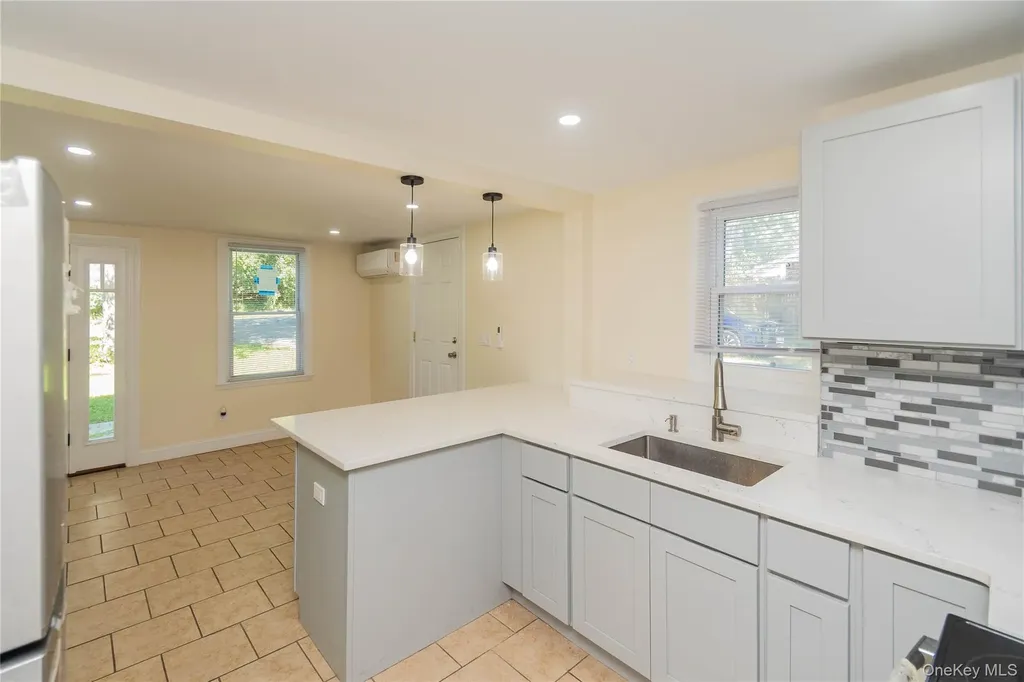 102 Dowling Street Newburgh NY 12550