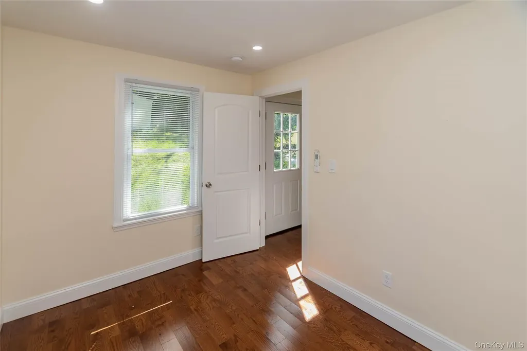 102 Dowling Street Newburgh NY 12550