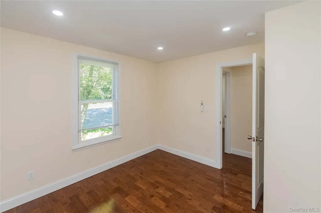 102 Dowling Street Newburgh NY 12550
