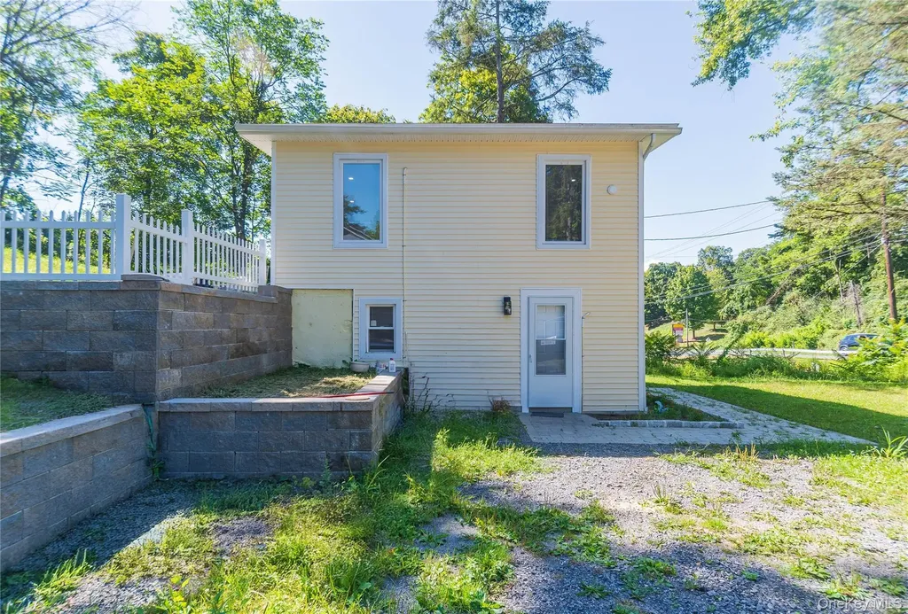 102 Dowling Street Newburgh NY 12550