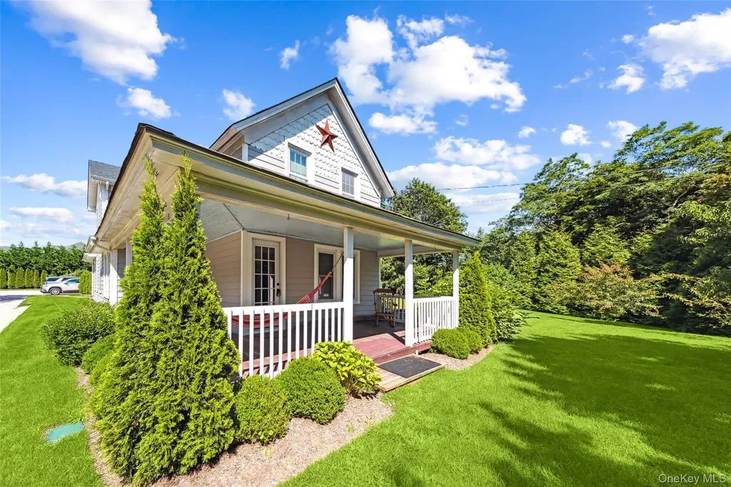 148 Montauk Highway Westhampton NY 11977