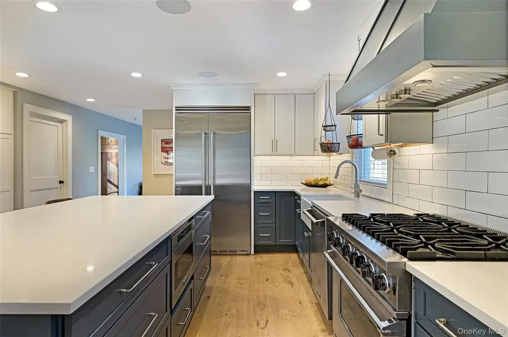 148 Montauk Highway Westhampton NY 11977