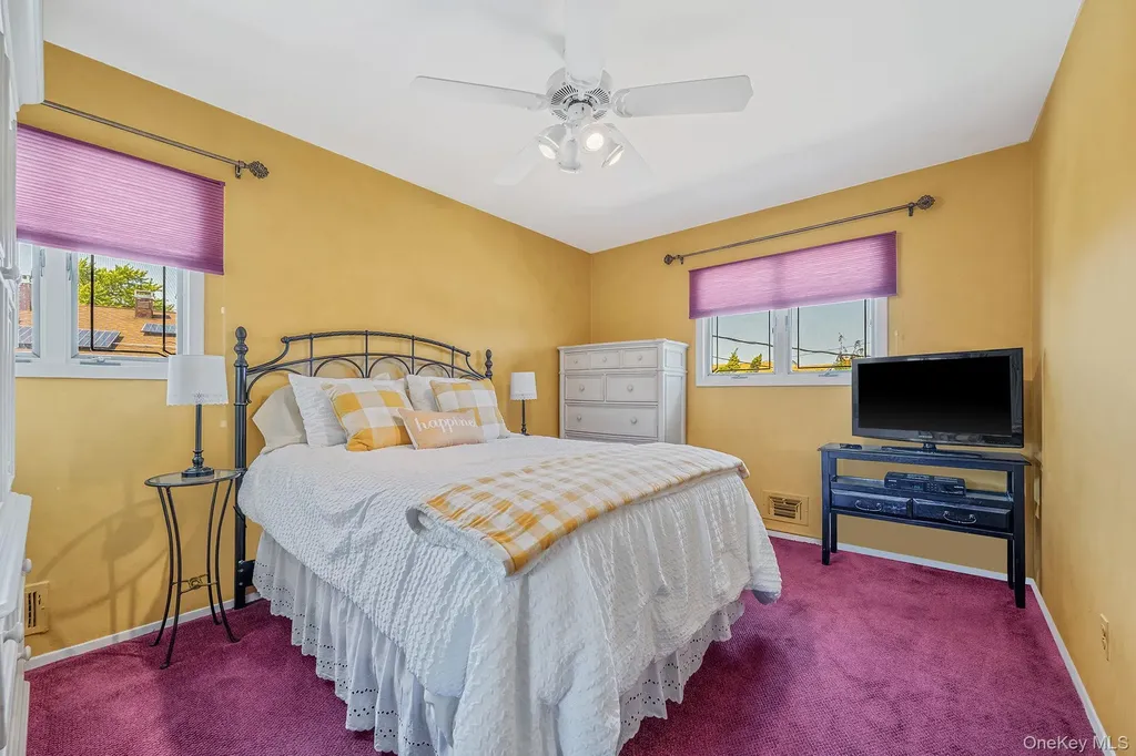 2468 Riviera Lane Bellmore NY 11710