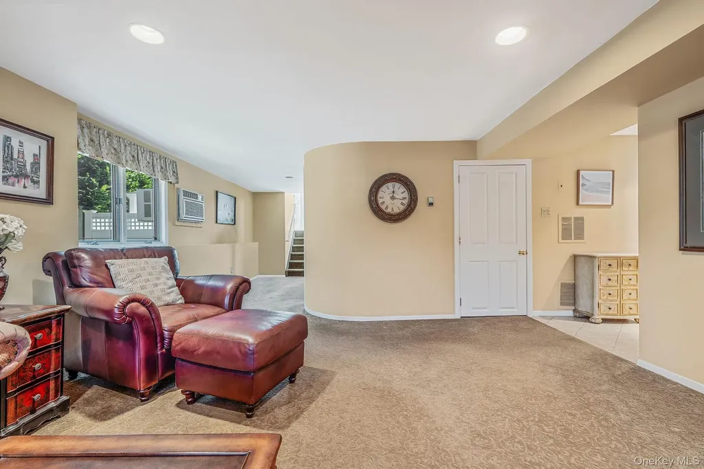2468 Riviera Lane Bellmore NY 11710