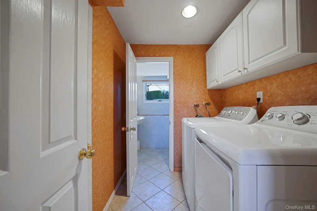 2468 Riviera Lane Bellmore NY 11710