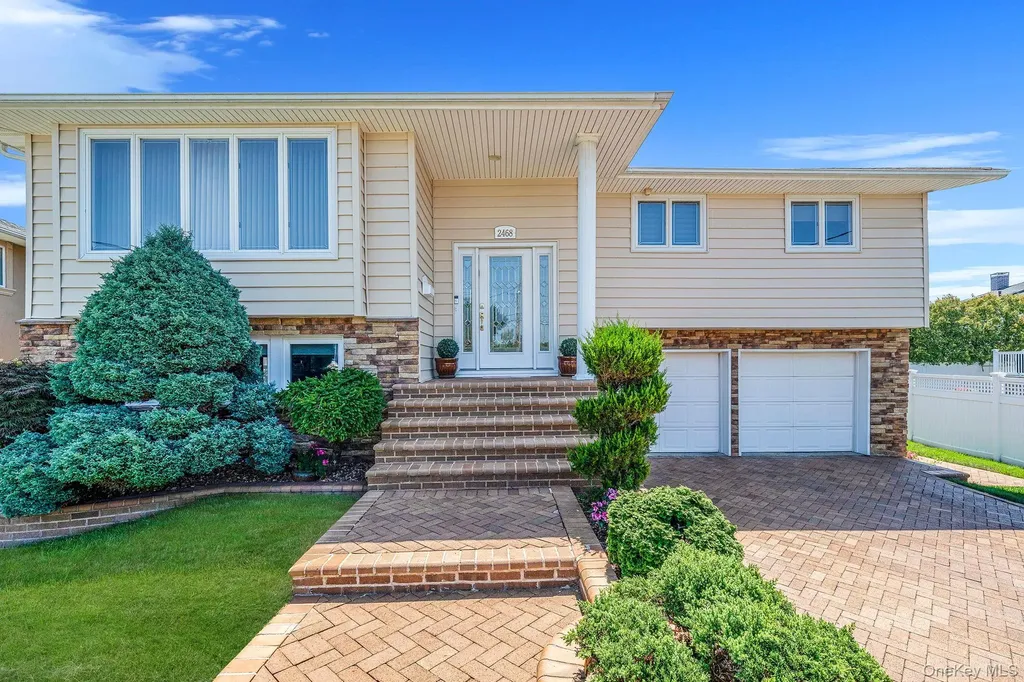 2468 Riviera Lane Bellmore NY 11710