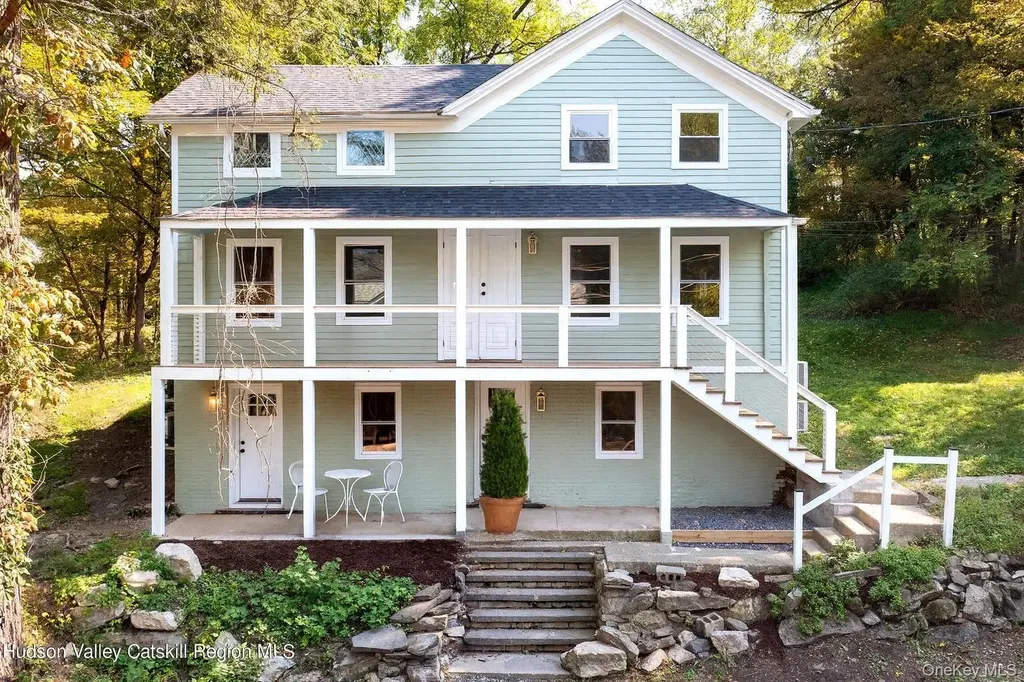 9 Mountain Road Rosendale NY 12472