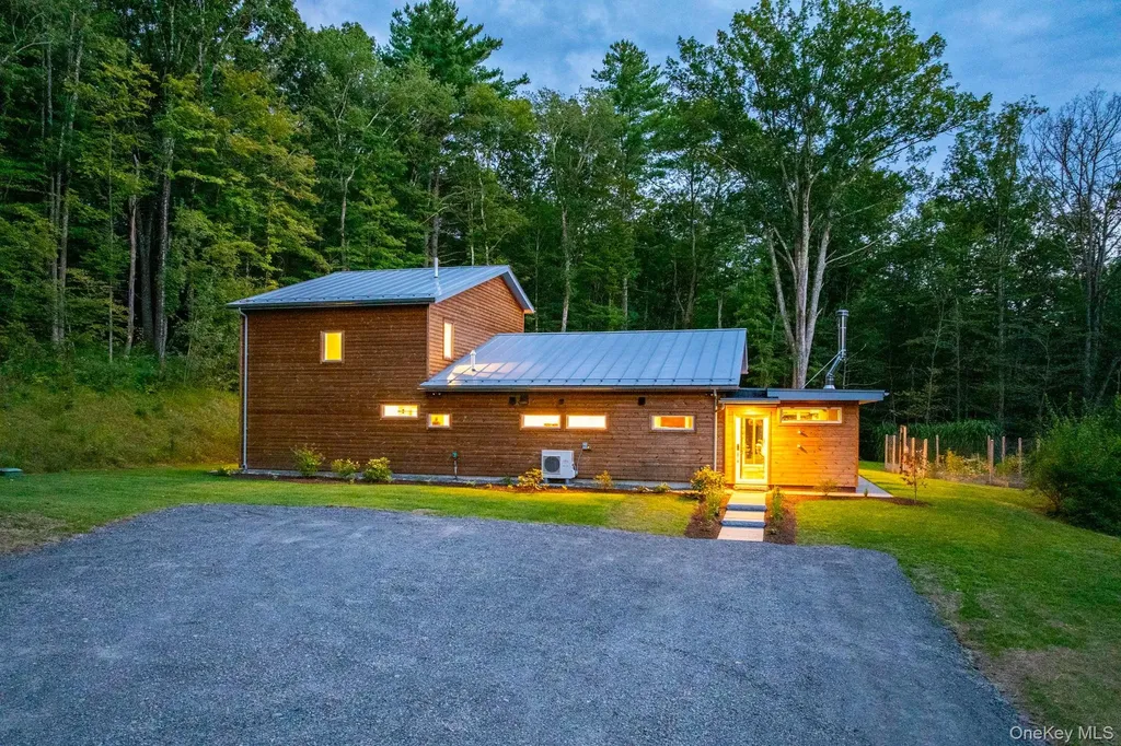 14 Beech Access Lane High Falls NY 12440
