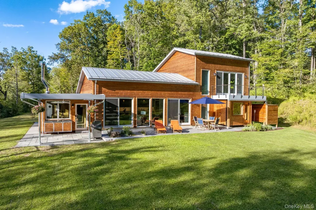 14 Beech Access Lane High Falls NY 12440