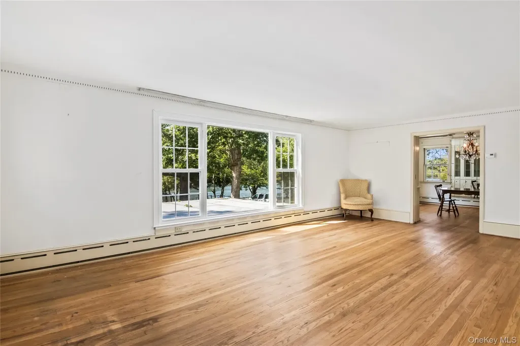 108 Shore Road Patchogue NY 11772