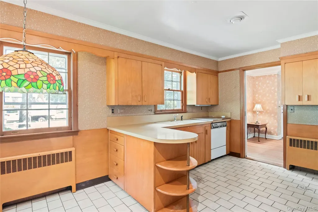 108 Shore Road Patchogue NY 11772
