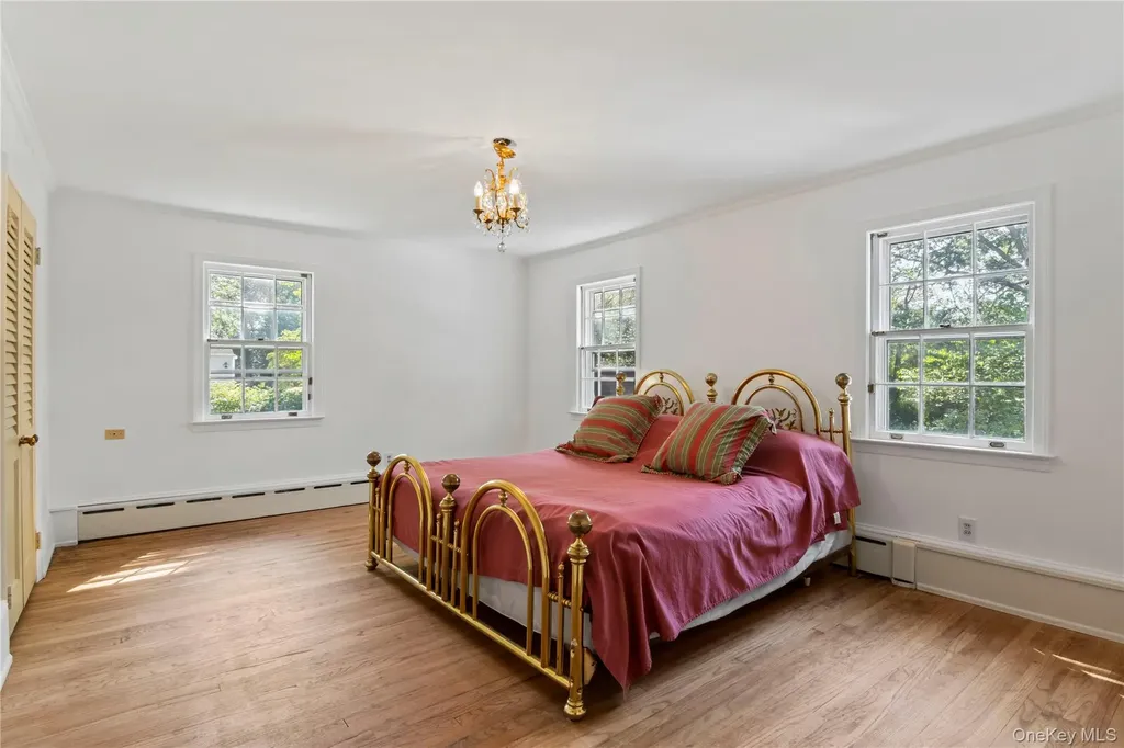 108 Shore Road Patchogue NY 11772