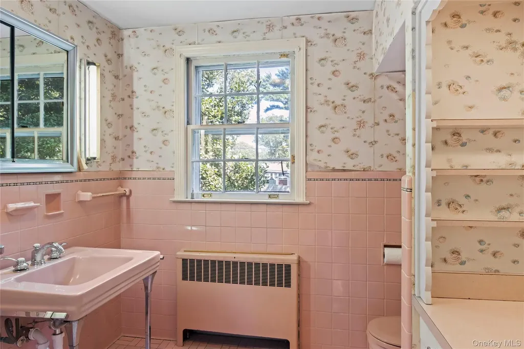 108 Shore Road Patchogue NY 11772