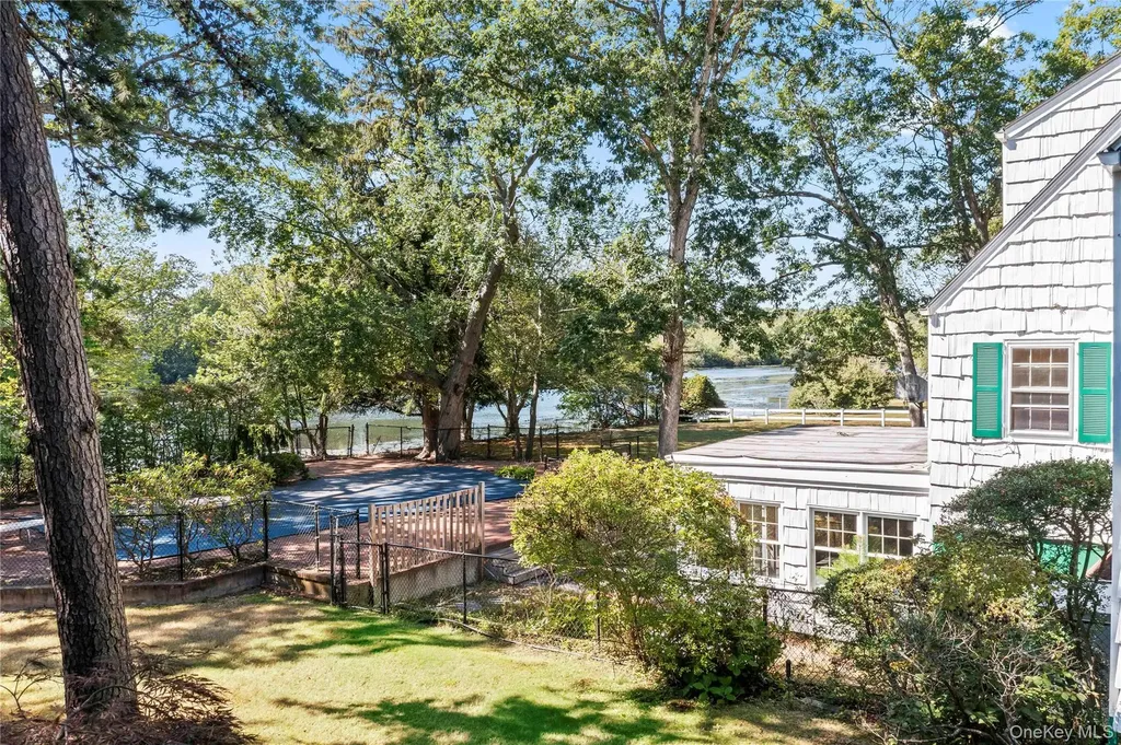 108 Shore Road Patchogue NY 11772