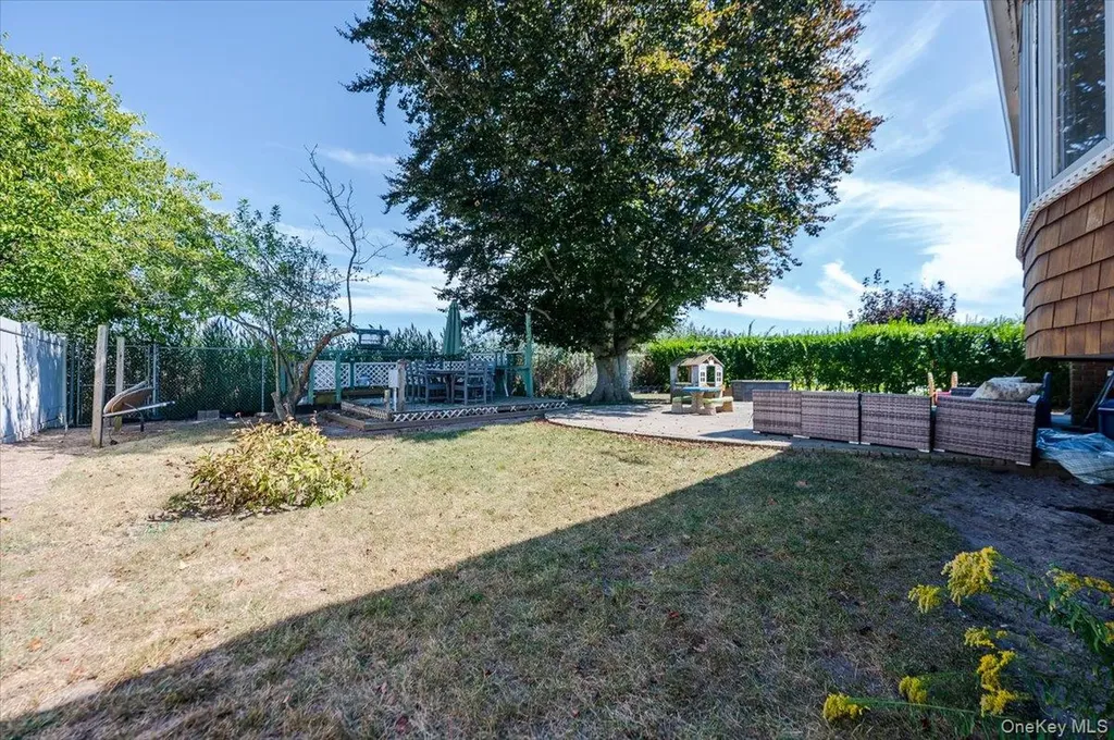 30 Donna Lane Lido Beach NY 11561