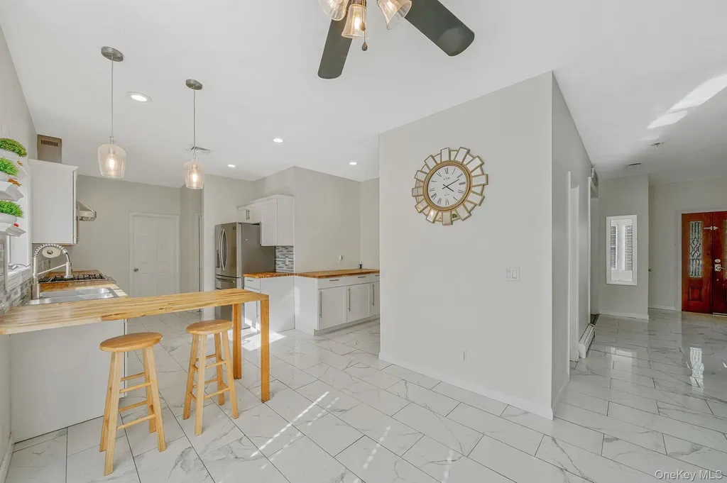 3 Embassy Road Selden NY 11784