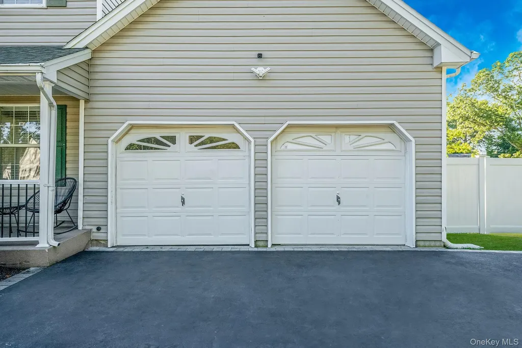 3 Embassy Road Selden NY 11784