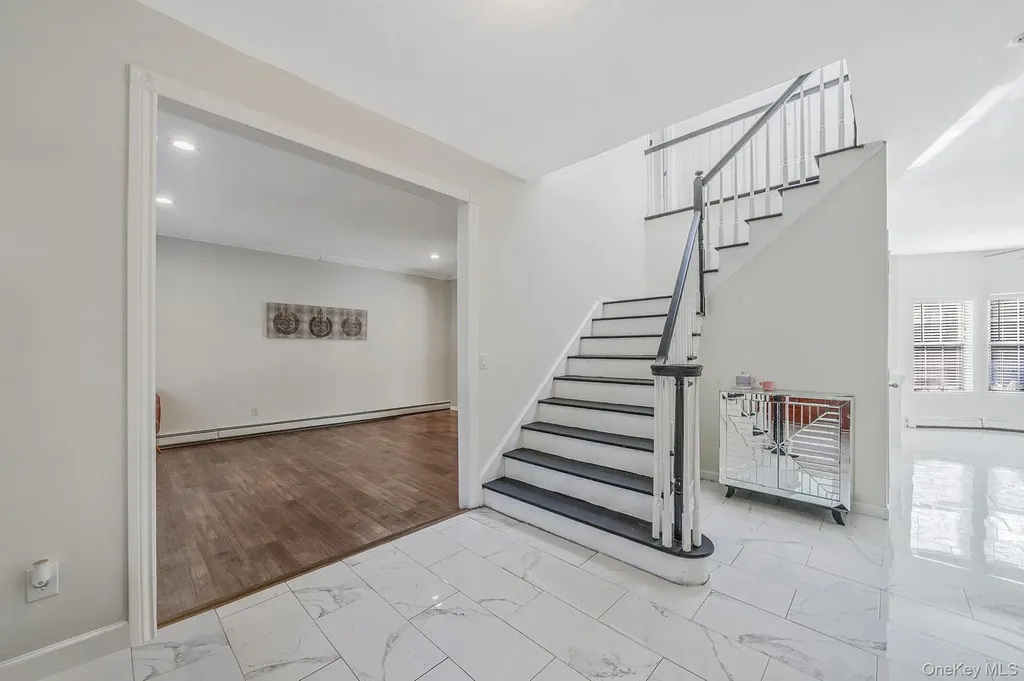 3 Embassy Road Selden NY 11784
