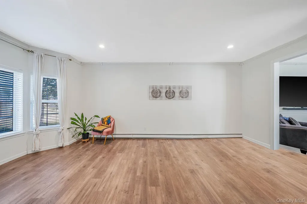 3 Embassy Road Selden NY 11784
