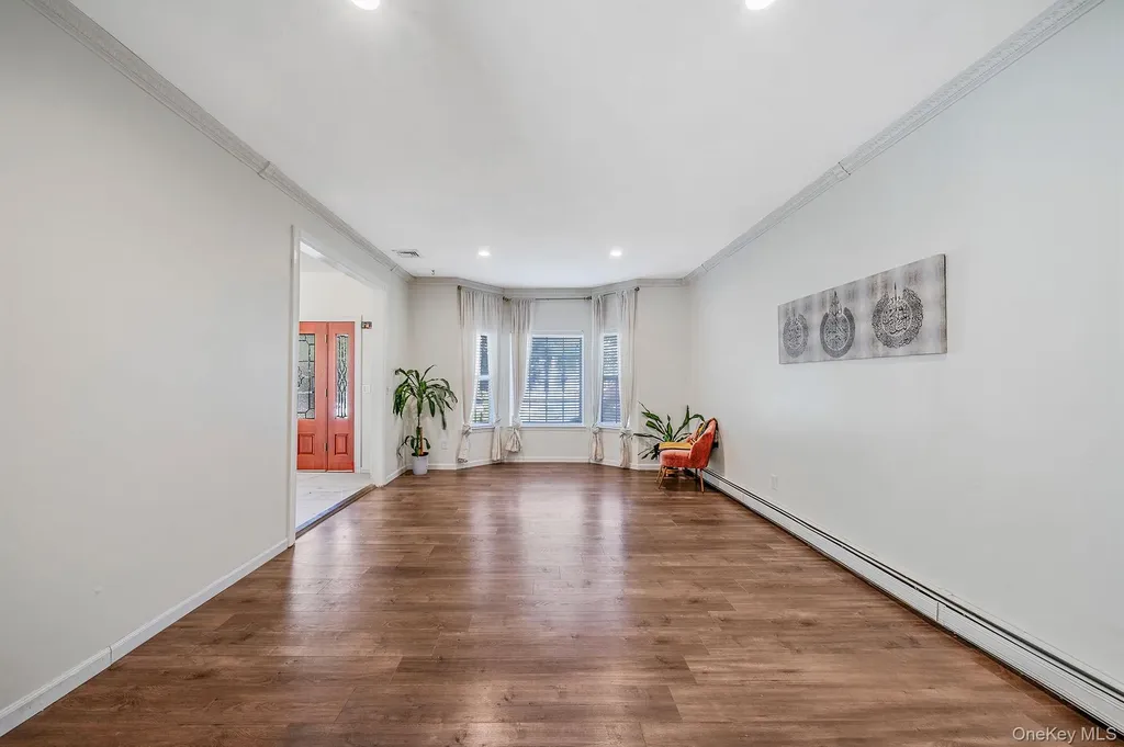 3 Embassy Road Selden NY 11784