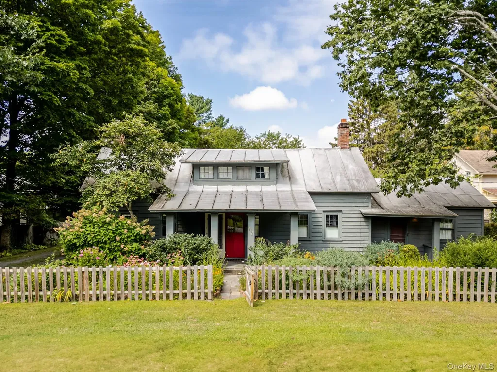 4253 State Route 203 Chatham NY 12132