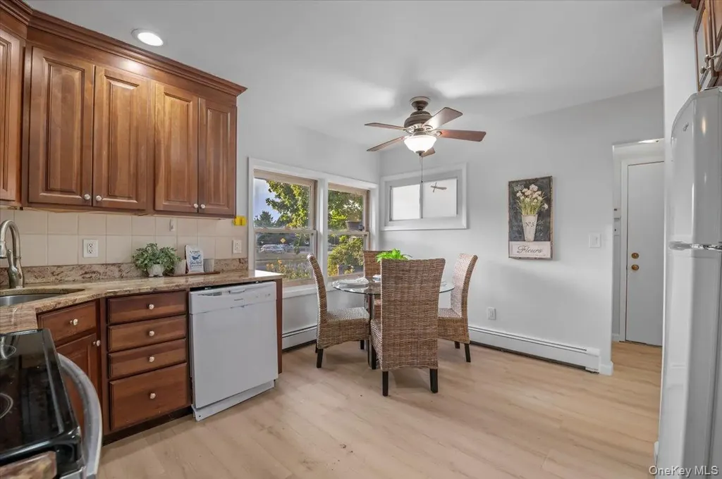 119 Hamlet Road Levittown NY 11756
