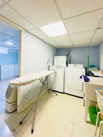 175 San Juan Avenue Albertson NY 11507