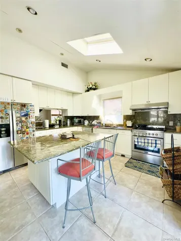 175 San Juan Avenue Albertson NY 11507