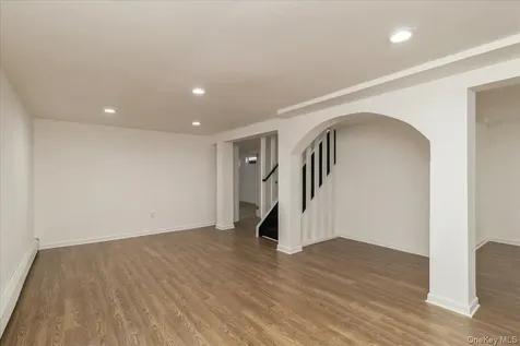 509 Hampton Avenue Bellport NY 11713