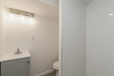 509 Hampton Avenue Bellport NY 11713