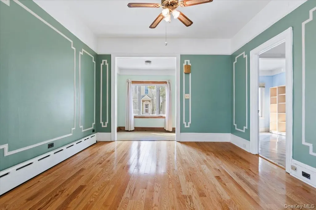 2871 Zulette Avenue Bronx NY 10461