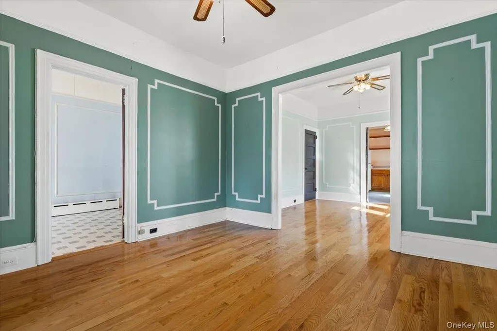 2871 Zulette Avenue Bronx NY 10461