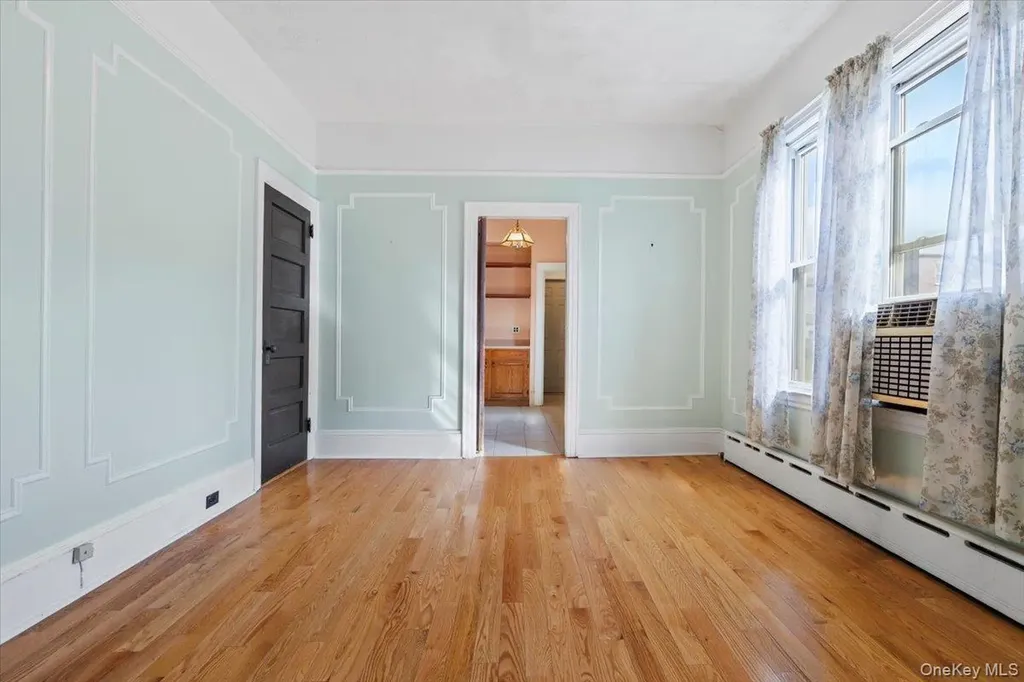 2871 Zulette Avenue Bronx NY 10461
