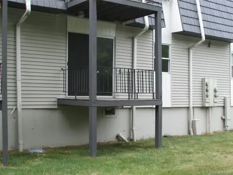 9 White Gate Road Wappingers Falls NY 12590