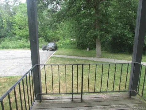 9 White Gate Road Wappingers Falls NY 12590