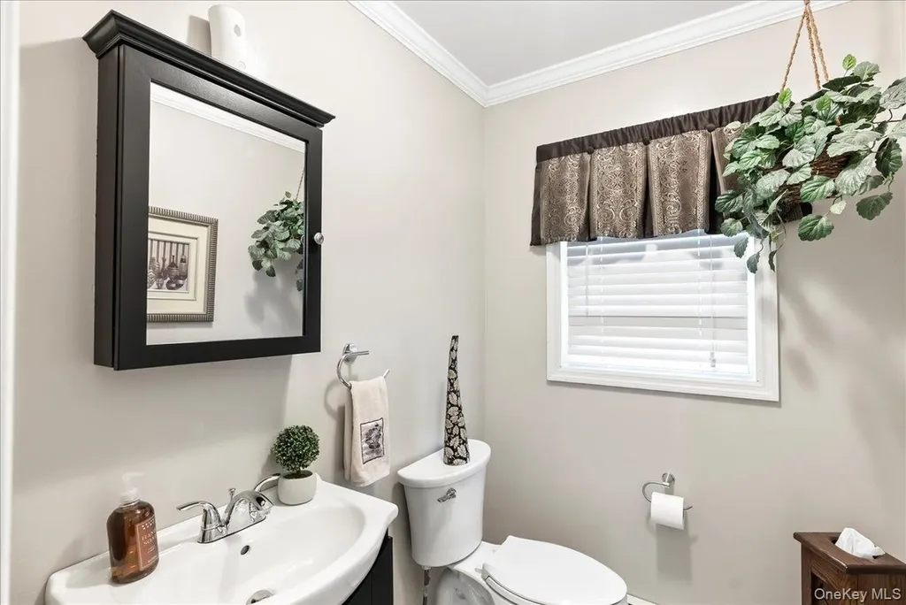 29 Stone Mountain Road Cairo NY 12473