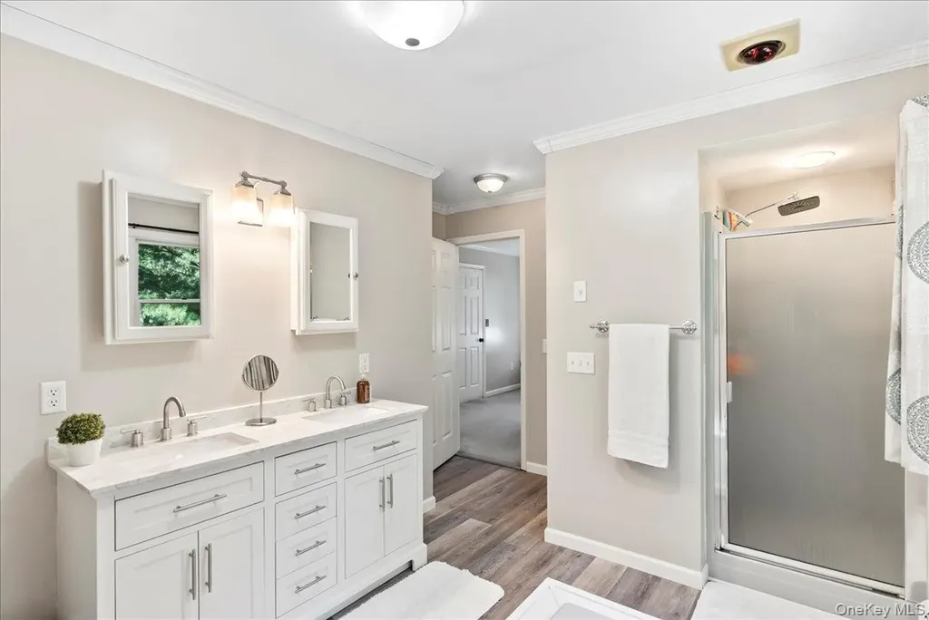 29 Stone Mountain Road Cairo NY 12473