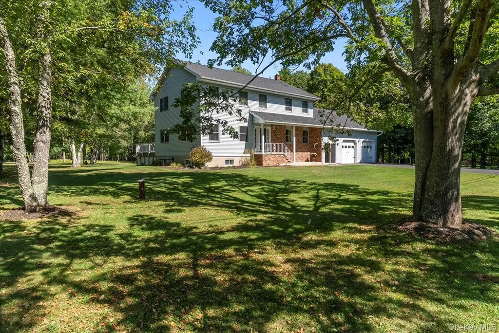 29 Stone Mountain Road Cairo NY 12473