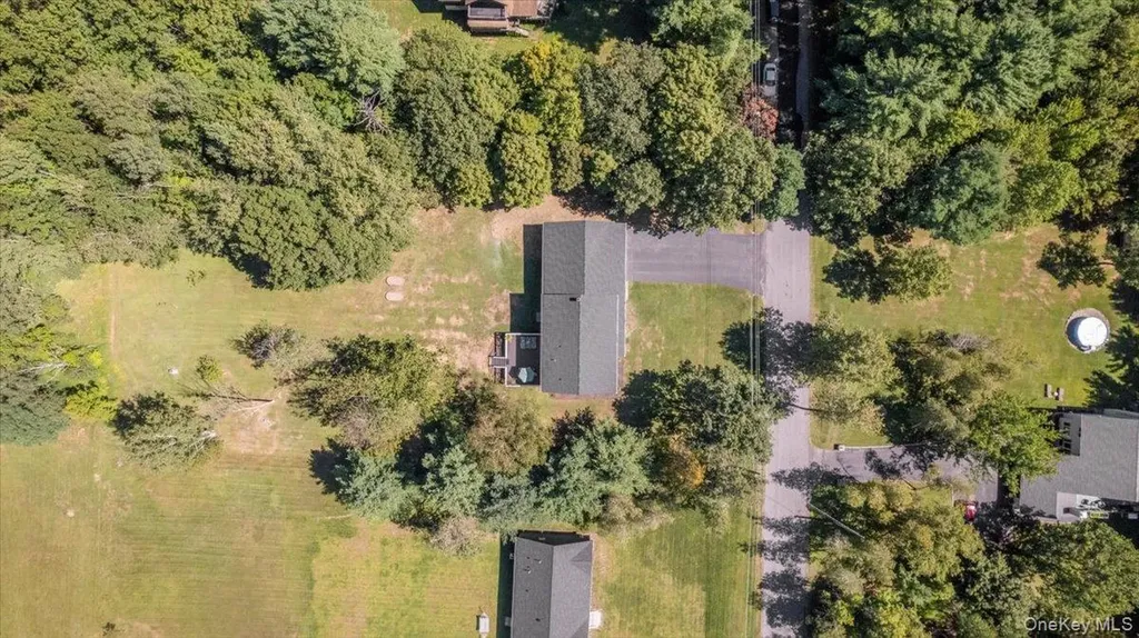 29 Stone Mountain Road Cairo NY 12473