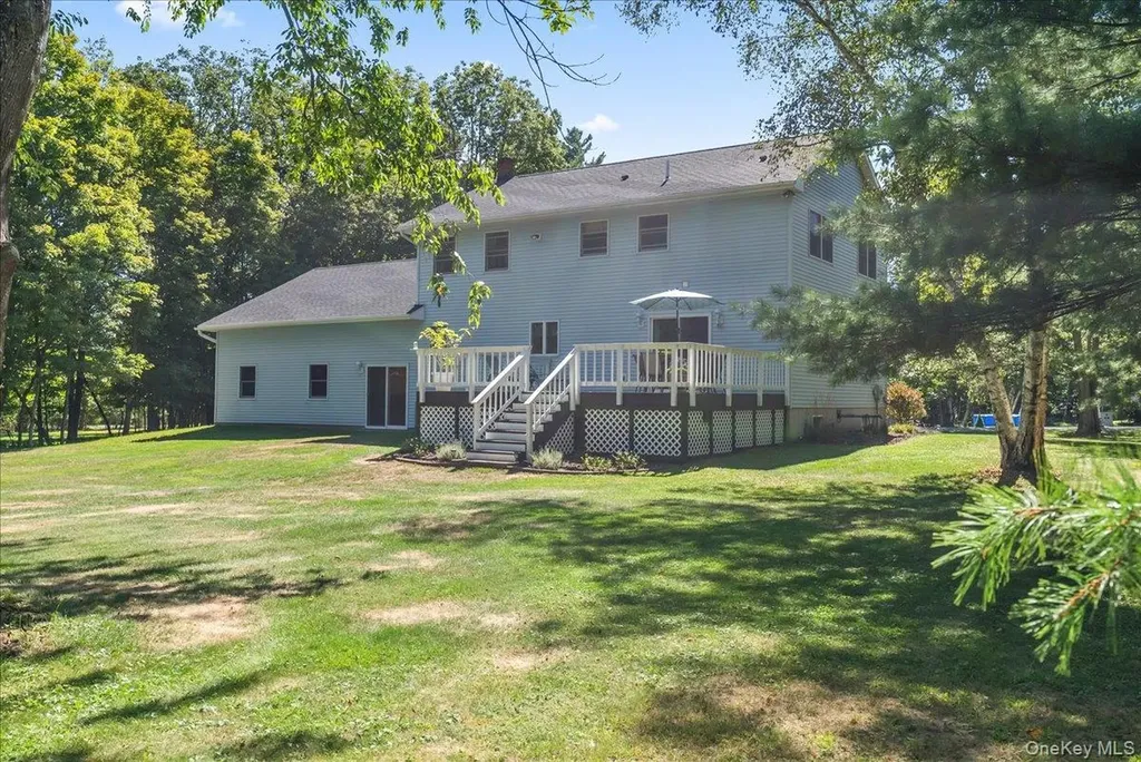 29 Stone Mountain Road Cairo NY 12473