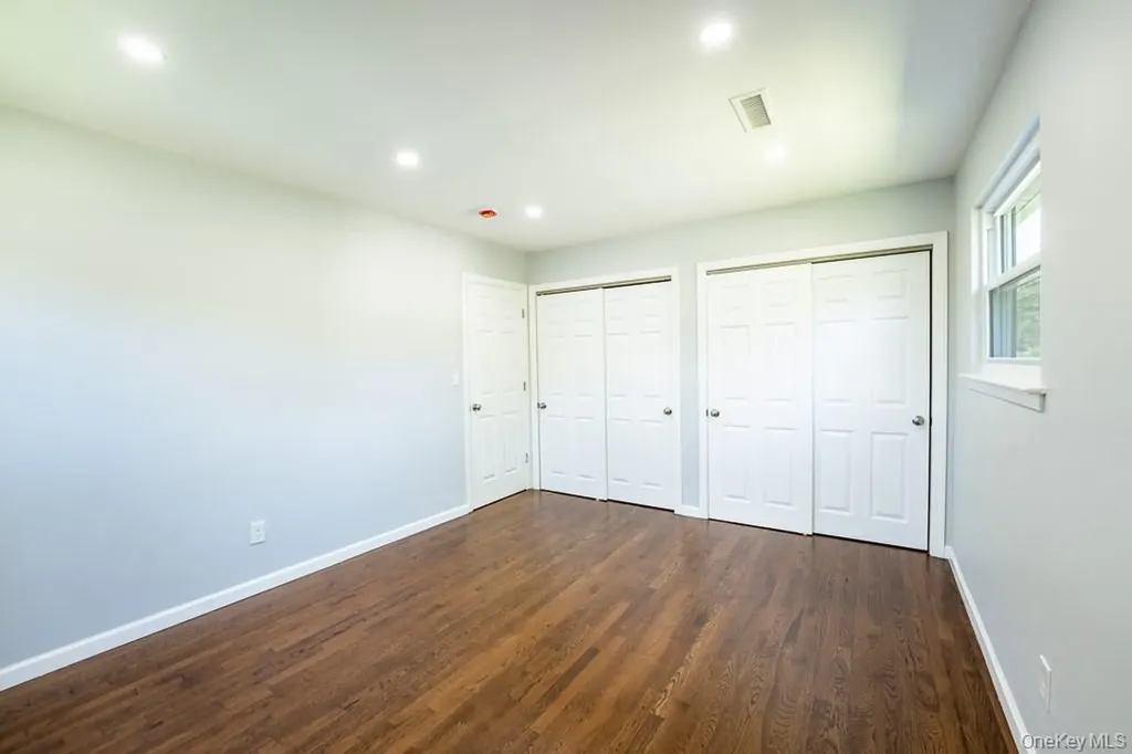 25 Robin Road Poughkeepsie NY 12601