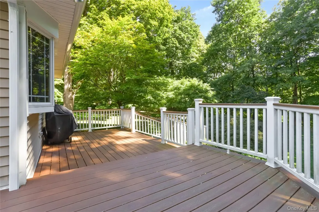 350 Spring Street Mount Kisco NY 10549