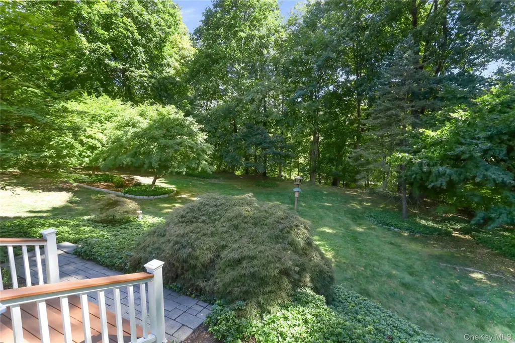 350 Spring Street Mount Kisco NY 10549
