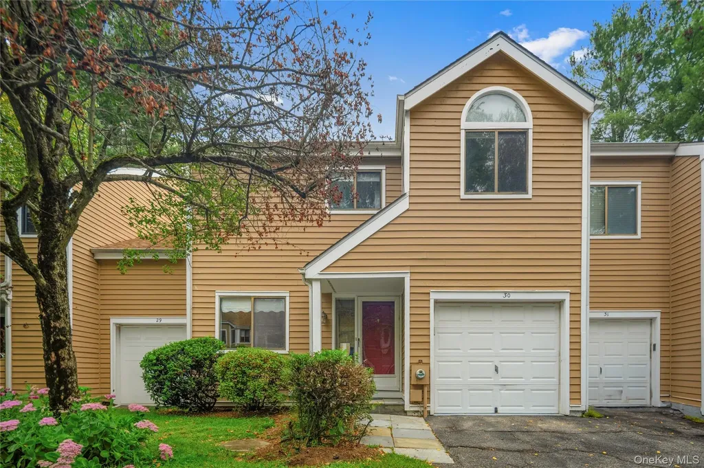 30 Rambling Brook Road Chappaqua NY 10514