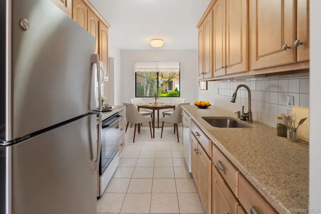 30 Rambling Brook Road Chappaqua NY 10514